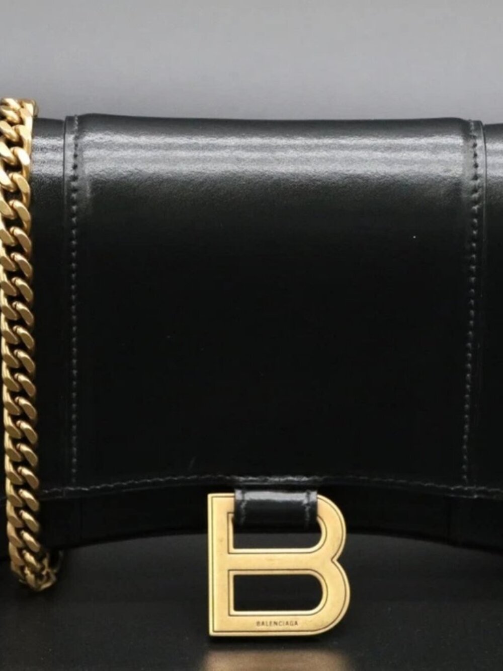 Balenciaga Hourglass Box Wallet on Chain - Black/Gold - Picture 2 of 14